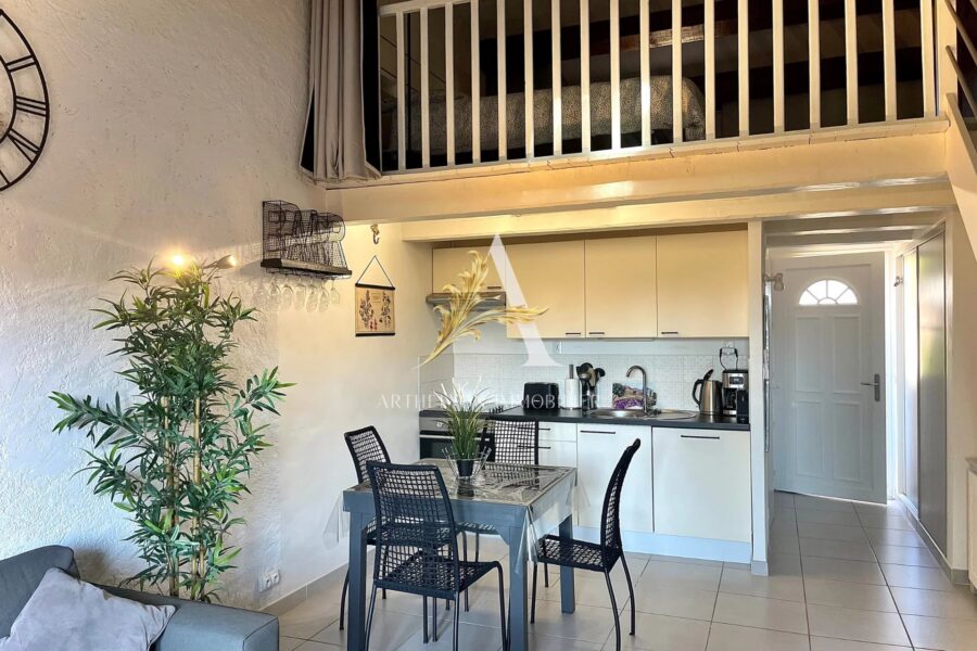 Appartement à vendre à Roquebrune-sur-Argens — Vue nature — photo 18