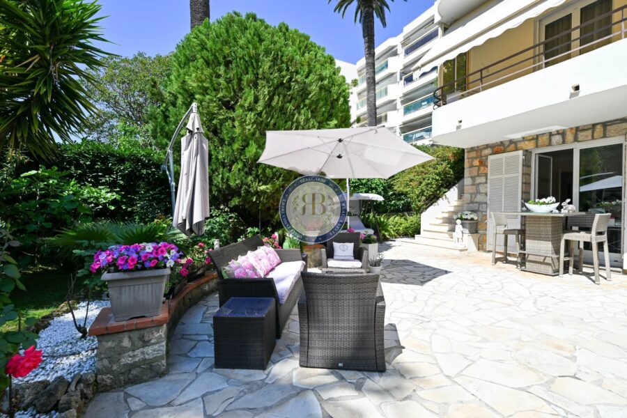 Maison à vendre à Cannes — Vue mer — photo 23
