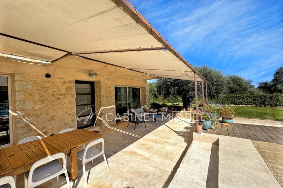 Maison à vendre à Le Rouret — Vue parc & jardin — photo 3