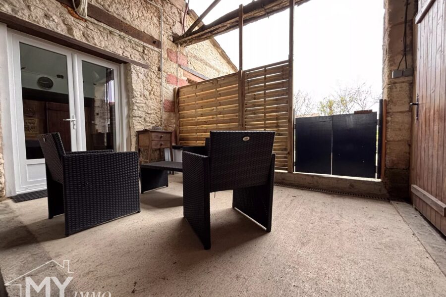 Maison à vendre à Villefranche-de-Lonchat — Vue nature — photo 12