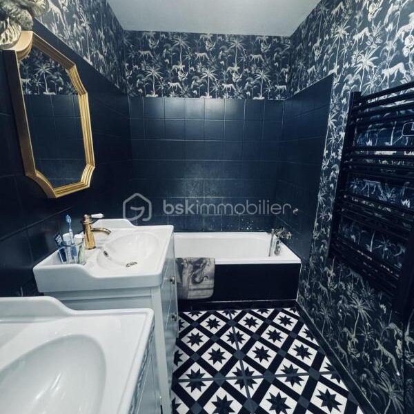 Appartement à vendre à Frontignan — Vue sur la ville — photo 9