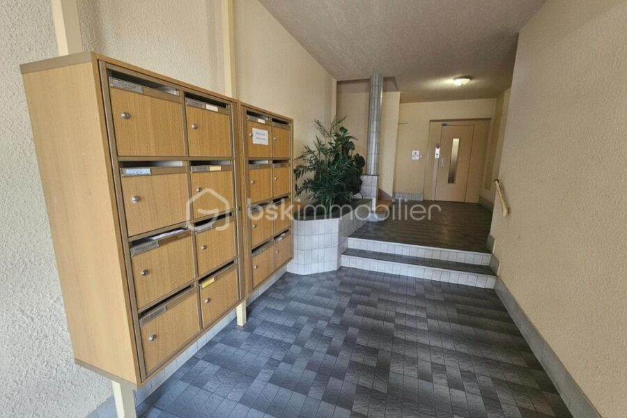 Appartement à vendre à Roanne — Vue sur la ville — photo 9