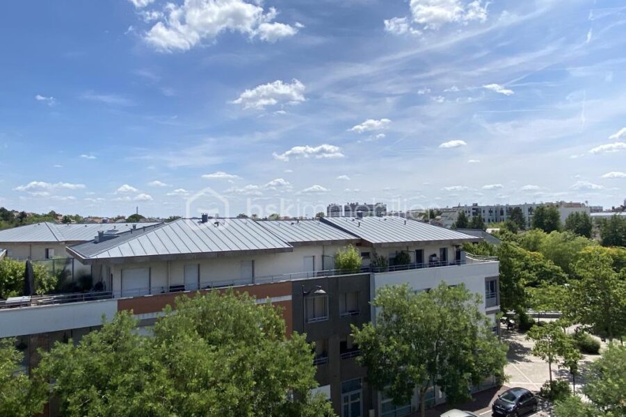 Appartement à vendre à Rueil-Malmaison — Vue sur la ville — photo 9