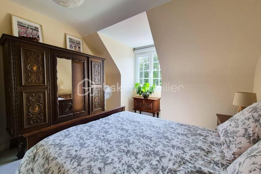 Maison à vendre à Huelgoat — Vue parc & jardin — photo 10