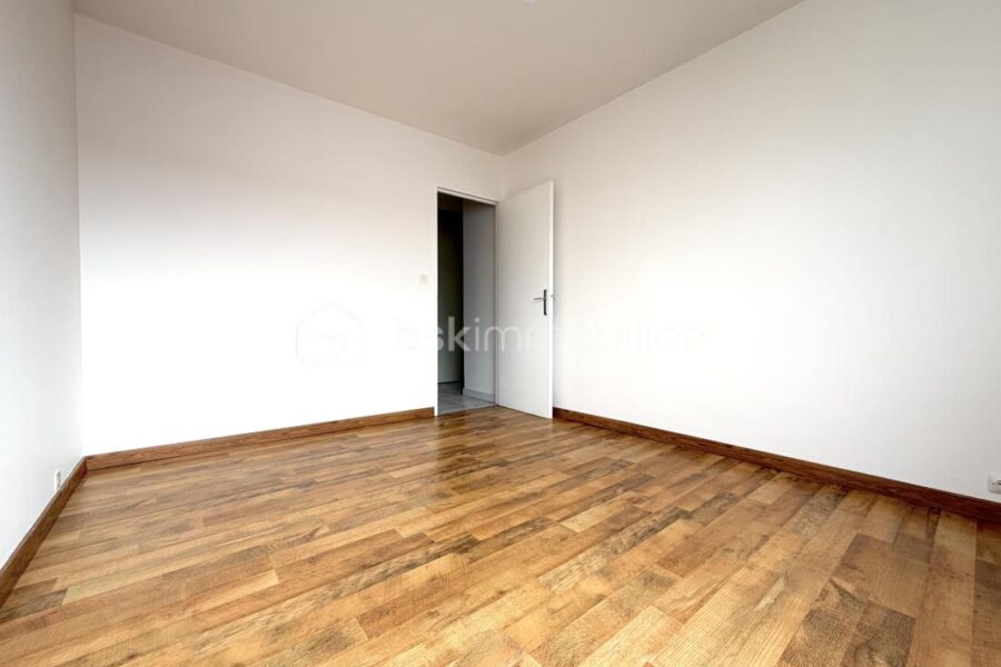 Appartement à vendre à Dijon — Vue sur la ville — photo 9
