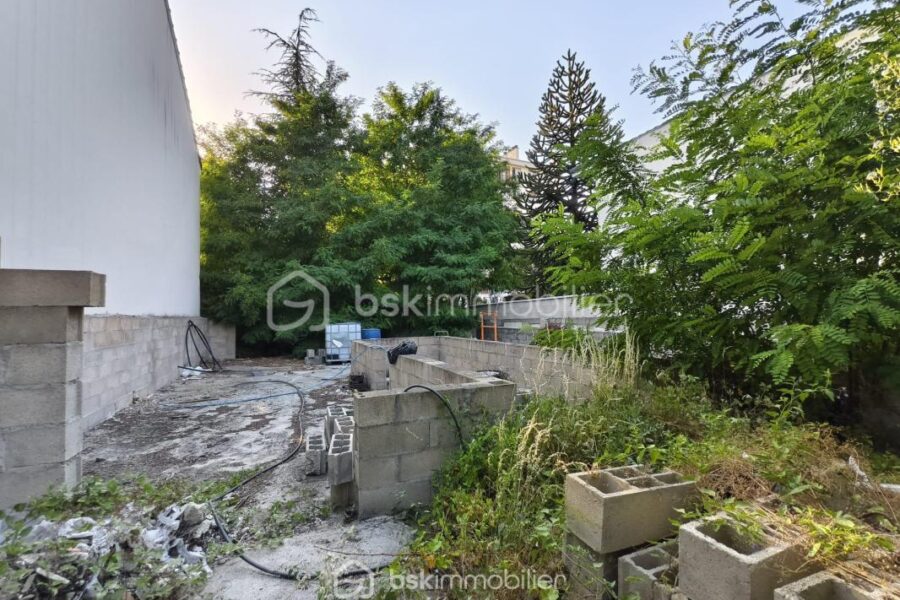 Terrain à vendre à Drancy — Vue dégagée — photo 10