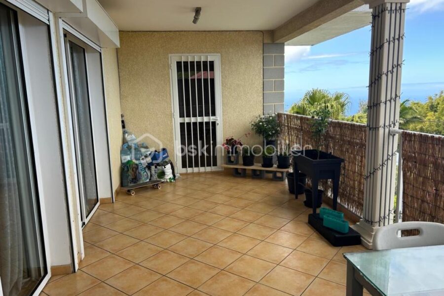 Maison à vendre à Les Avirons — Vue mer — photo 10