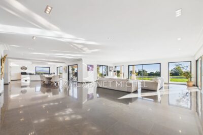 Maison à vendre à Roquefort-les-Pins