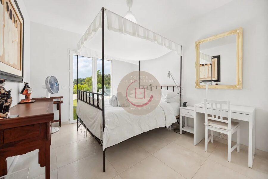 Maison à vendre à Les Adrets-de-l&rsquo;Estérel — Vue mer — photo 15