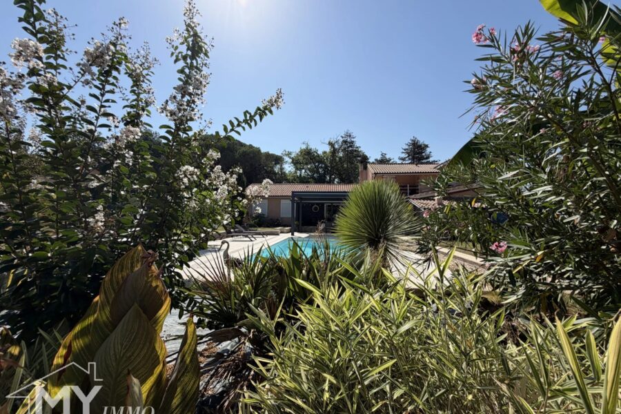 Maison à vendre à Prigonrieux — Vue parc & jardin — photo 2