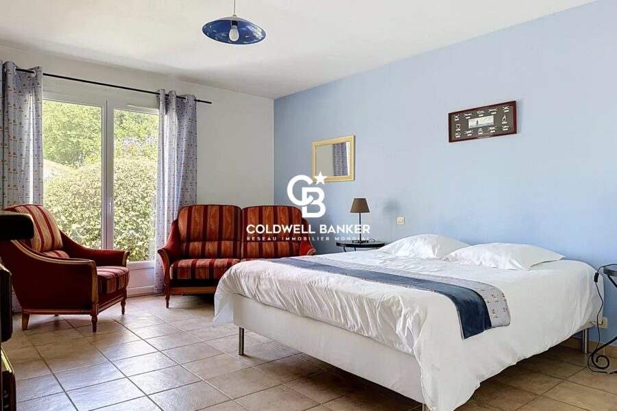 Maison à vendre à La Caillère-Saint-Hilaire — Vue parc & jardin — photo 14