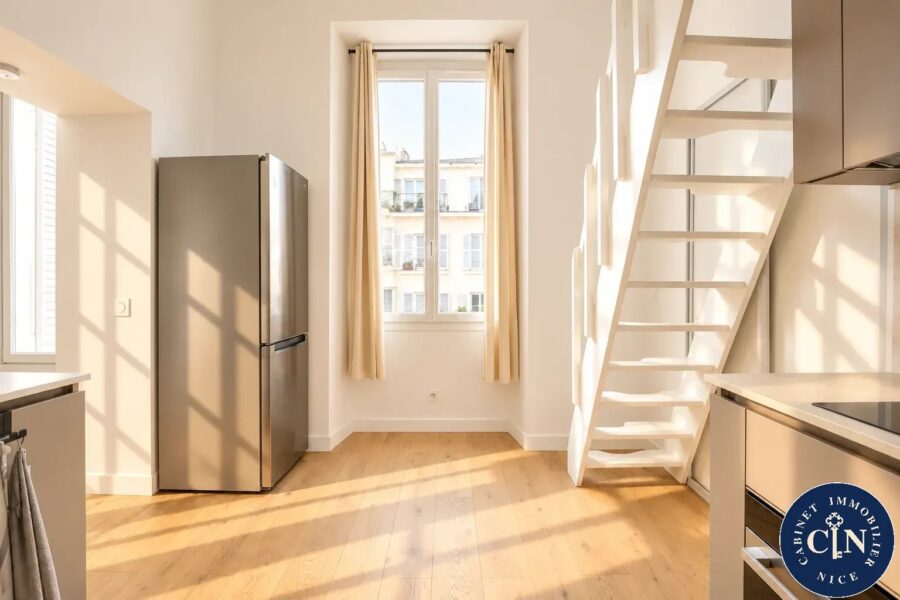 Appartement à vendre à Nice — Vue sur la ville — photo 7