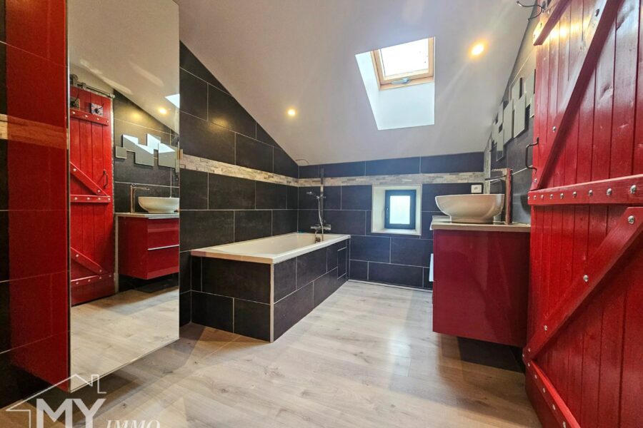 Maison à vendre à Caplong — Vue montagne — photo 16