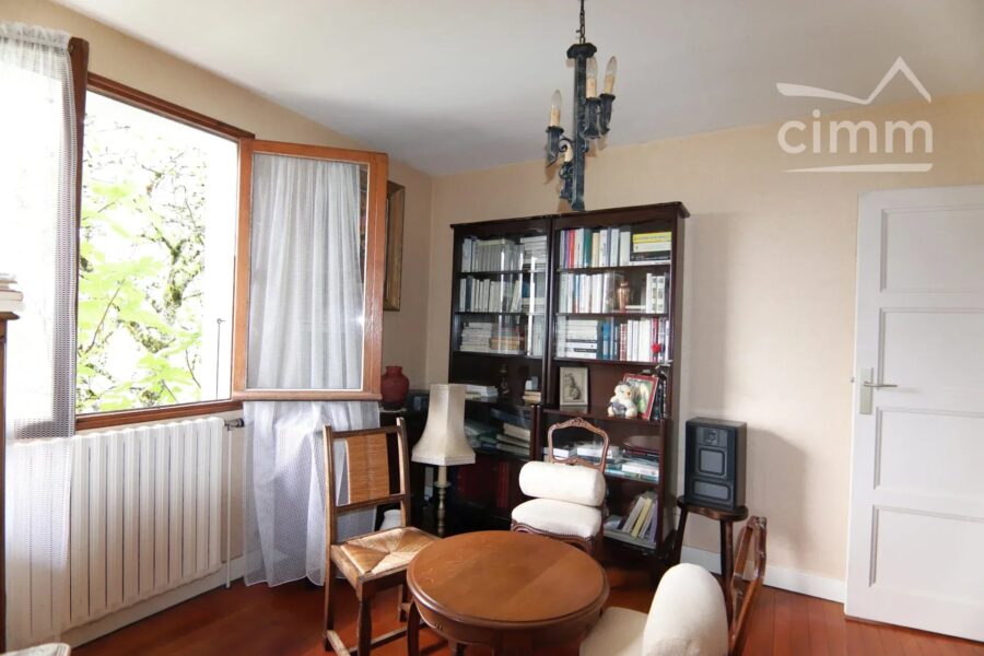 Maison à vendre à Jacob-Bellecombette — Vue montagne — photo 3