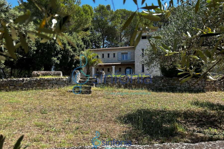 Maison à vendre à Sainte-Anastasie — Vue nature — photo 20