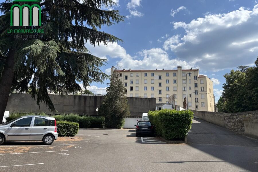 Appartement à vendre à Saint-Étienne — Vue sur la ville — photo 14