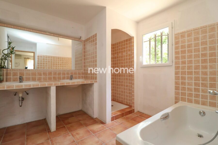 Maison à vendre à Fayence — Vue montagne — photo 19
