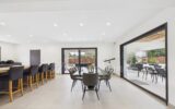 Maison à vendre à Roquefort-les-Pins — Vue montagne — photo 16