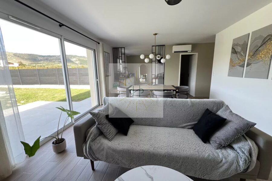 Maison à vendre à Alba-la-Romaine — Vue nature — photo 4