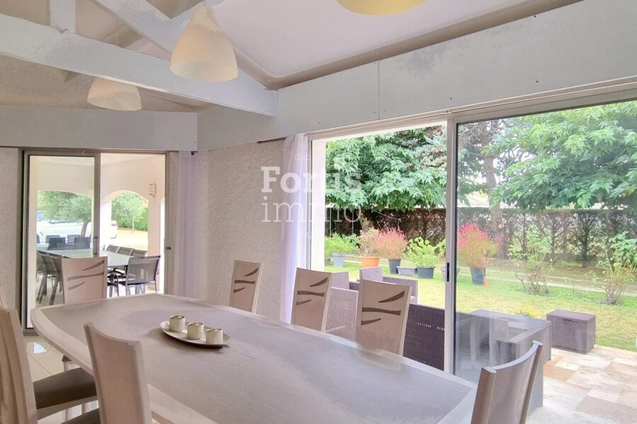 Maison à vendre à Gujan-Mestras — Vue parc & jardin — photo 9