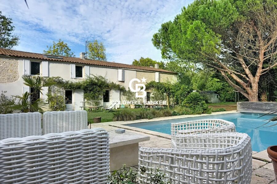 Maison à vendre à La Rochelle — Vue parc & jardin — photo 8