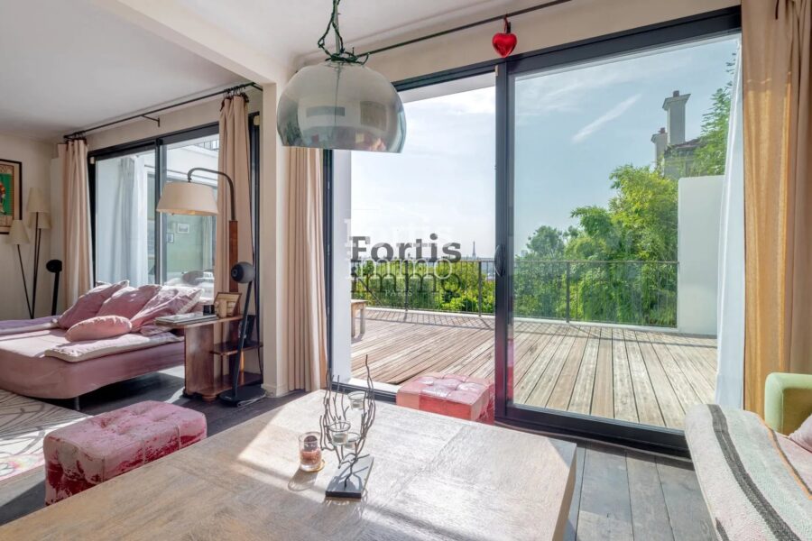 Maison à vendre à Suresnes — Vue sur la ville — photo 7