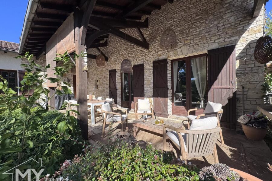 Maison à vendre à Pineuilh — Vue parc & jardin — photo 25