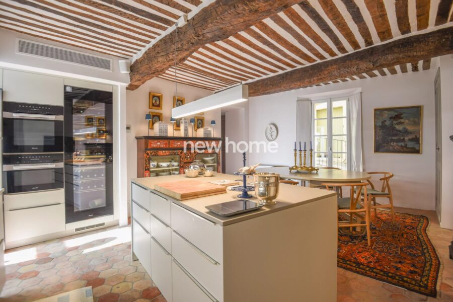 Maison à vendre à Châteauneuf-Grasse — Vue mer — photo 11