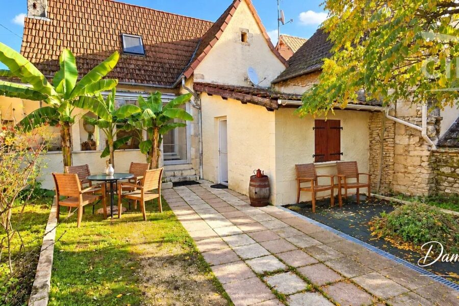 Appartement à vendre à Auriac-du-Périgord — Vue parc & jardin — photo 2