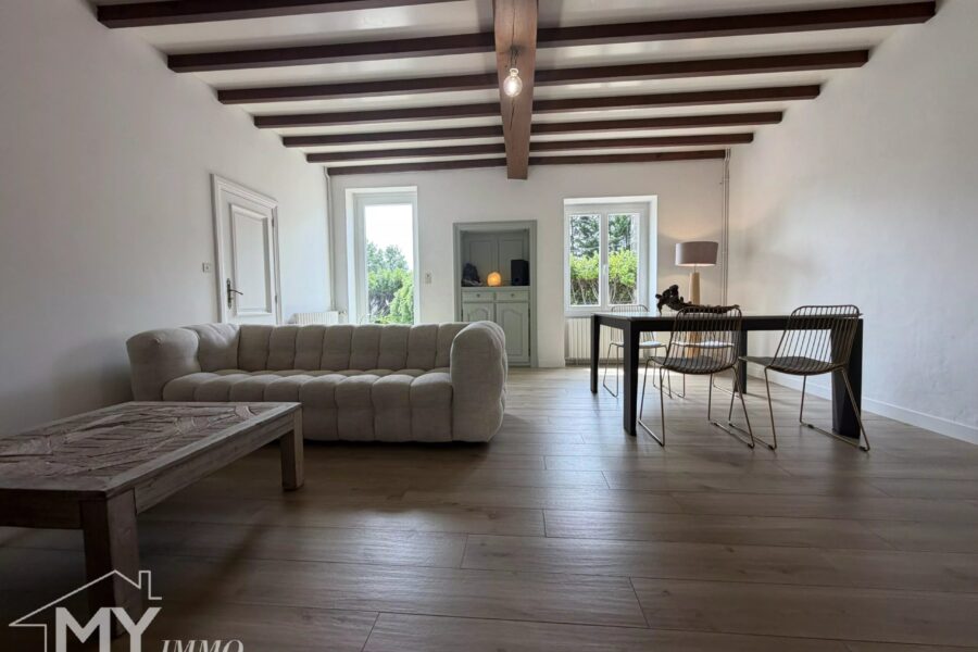 Maison à vendre à Saint-Vincent-de-Pertignas — Vue parc & jardin — photo 8