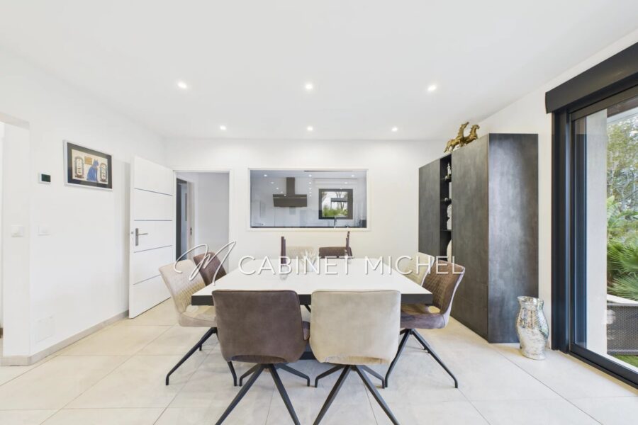 Maison à vendre à Grasse — Vue montagne — photo 11