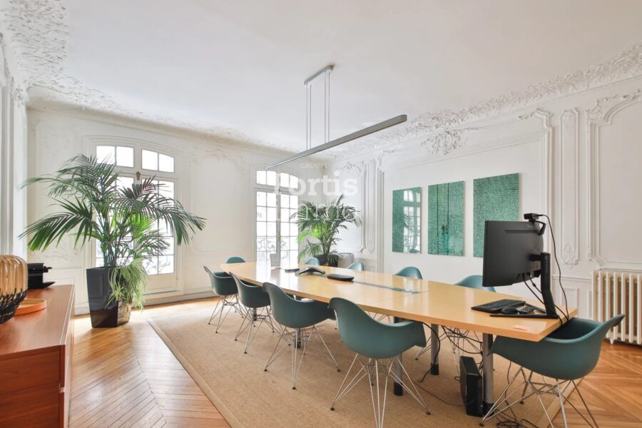 Appartement à vendre à Paris 16e arrondissement — Vue monument — photo 2