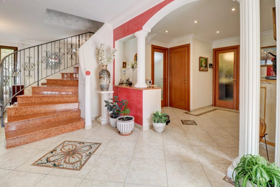 Maison à vendre à La Trinité — Vue montagne — photo 29