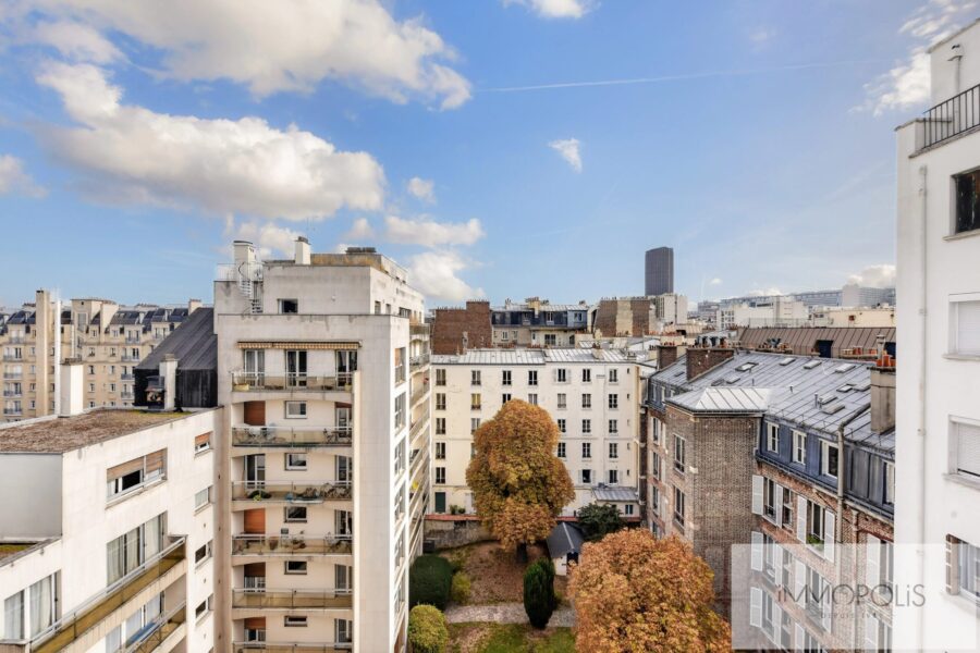 Appartement à vendre à Paris 15e arrondissement — Vue sur la ville — photo 1
