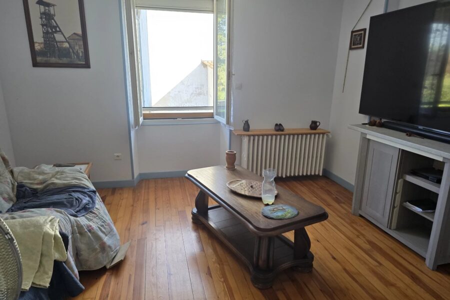 Maison à vendre à Bournoncle-Saint-Pierre — Vue parc & jardin — photo 7