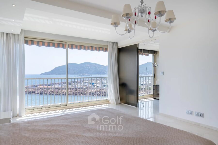 Appartement à vendre à Mandelieu-la-Napoule — Vue mer — photo 10