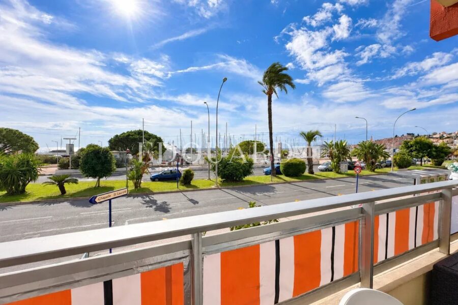 Appartement à vendre à Menton — Vue marina & port — photo 5