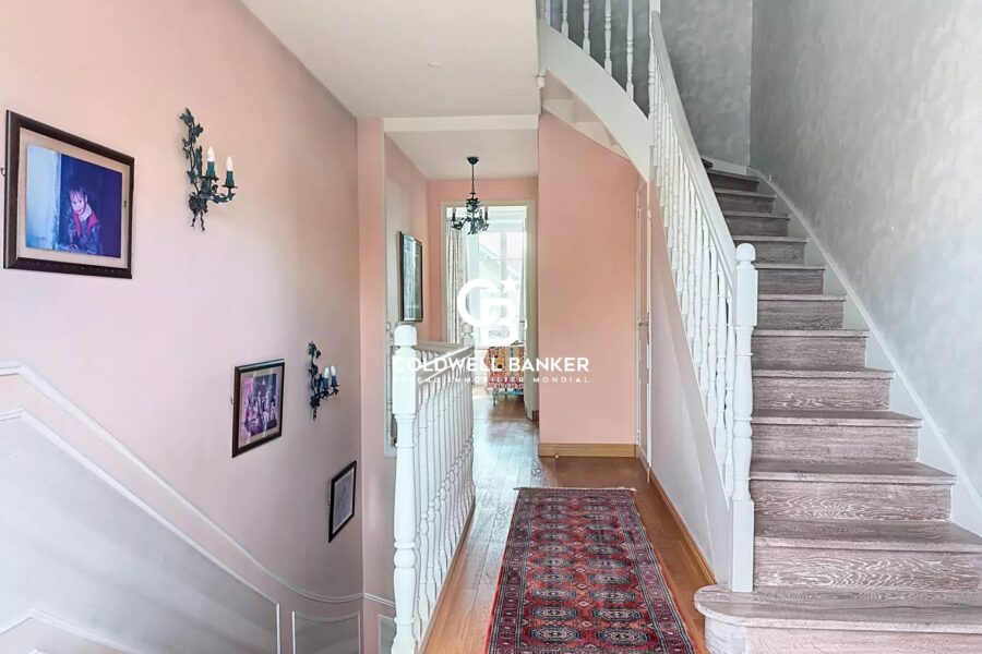 Maison à vendre à Les Herbiers — Vue parc & jardin — photo 12