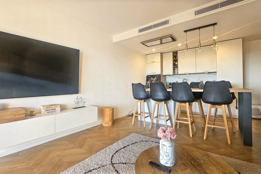 Appartement à vendre à Antibes — Vue mer — photo 3