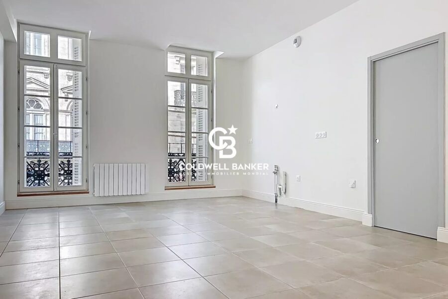 Appartement à vendre à Rochefort — Vue sur la ville — photo 7