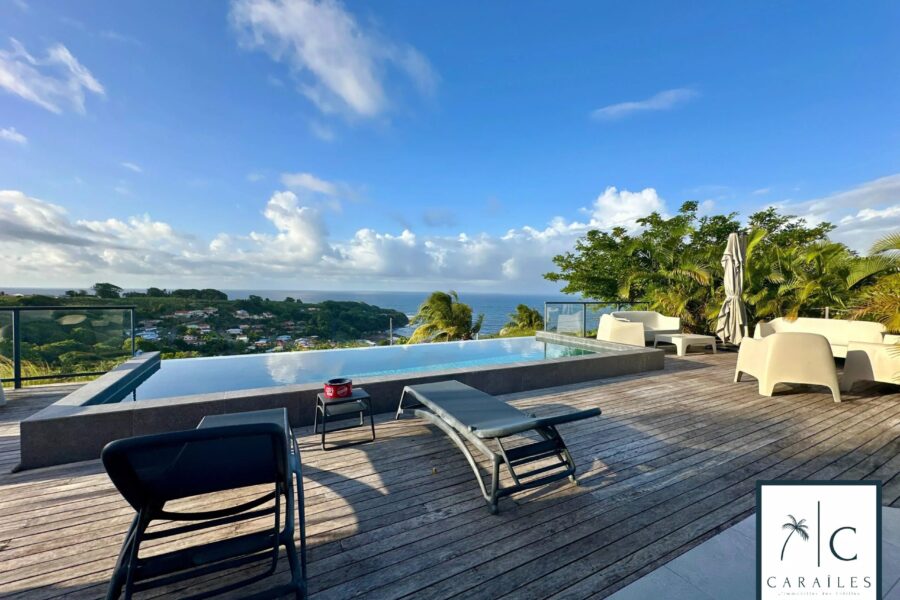 Maison à vendre à Le Marigot — Vue mer — photo 1