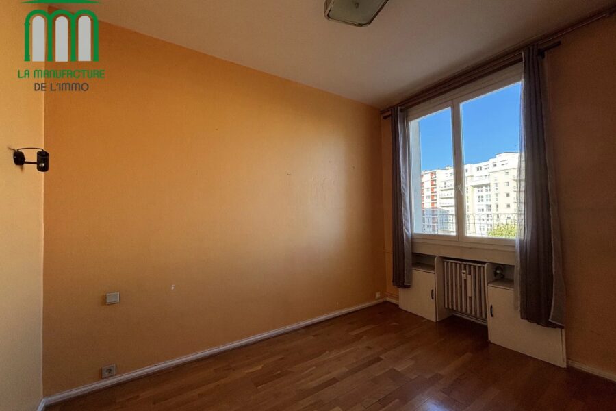 Appartement à vendre à Saint-Étienne — Vue sur la ville — photo 29