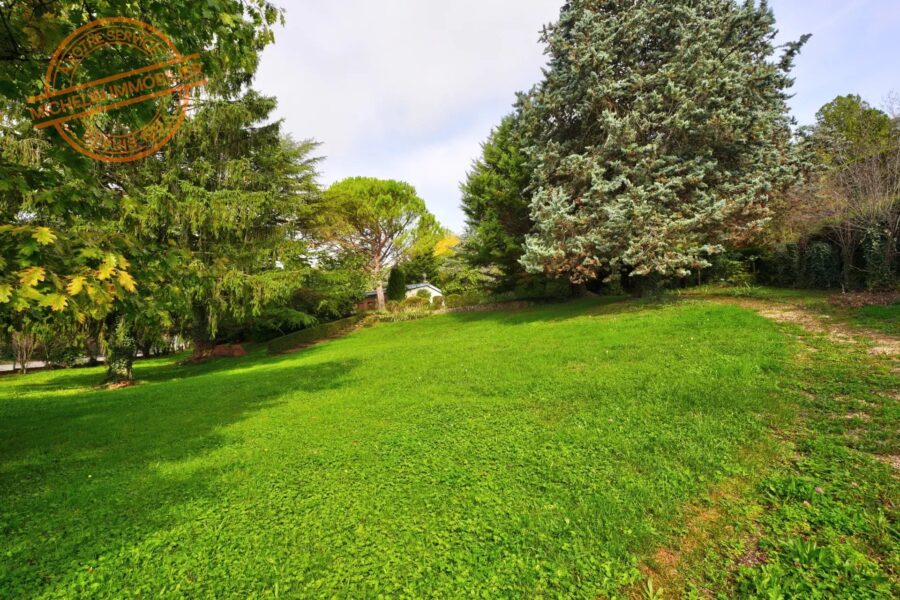 Maison à vendre à Saint-Cyr-au-Mont-d&rsquo;Or — Vue nature — photo 1