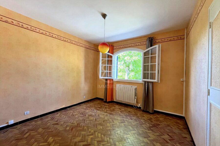 Maison à vendre à Saint-Seurin-sur-l&rsquo;Isle — Vue nature — photo 7