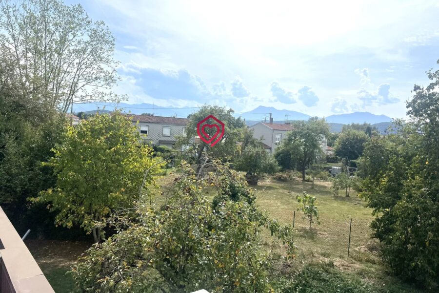 Maison à vendre à Saint-Gaudens — Vue montagne — photo 1