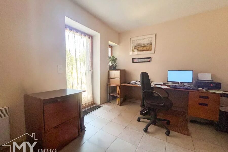 Maison à vendre à Saint-Méard-de-Gurçon — Vue parc & jardin — photo 13
