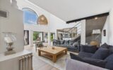 Maison à vendre à Roquefort-les-Pins — Vue parc & jardin — photo 5