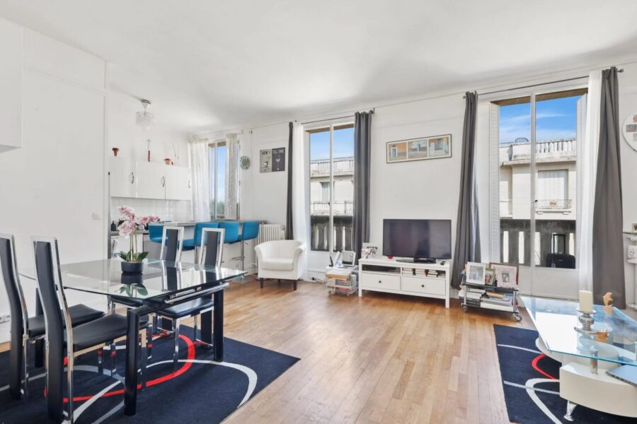 Appartement à vendre à Paris 16e arrondissement — Vue sur la ville — photo 3