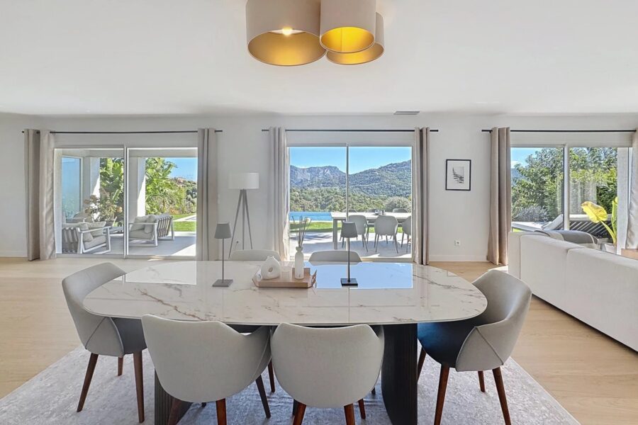 Maison à vendre à Les Adrets-de-l&rsquo;Estérel — Vue montagne — photo 9