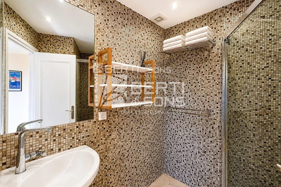 Appartement à vendre à Mandelieu-la-Napoule — Vue mer — photo 12
